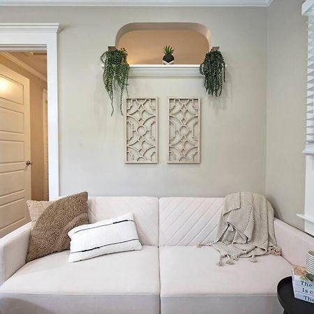 Historic Heights Cozy Nook Apartment ヒューストン エクステリア 写真